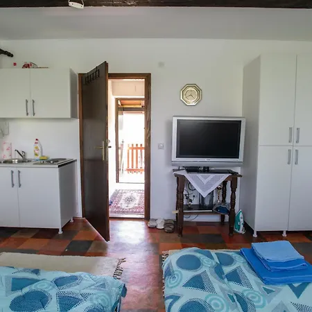 Holiday home Mikijev Drinski San